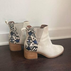 Tom's Esme Birch Chelsea block heel boots